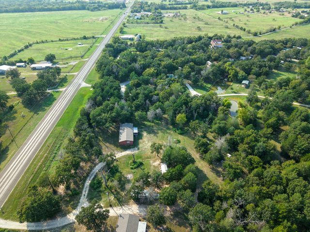 191 hwy 84, Fairfield, TX 75840