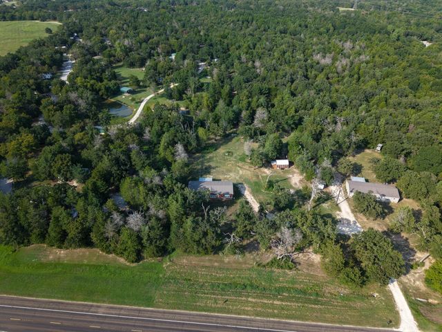 191 hwy 84, Fairfield, TX 75840