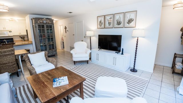 111 Cassine Garden Circle UNIT 133, Santa Rosa Beach, FL 32459