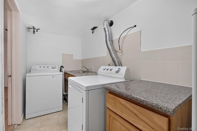 56-15 199th Street, Fresh Meadows, NY 11365