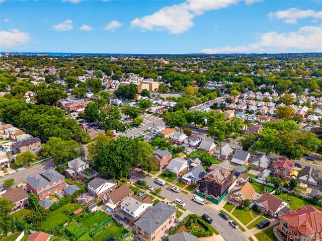56-15 199th Street, Fresh Meadows, NY 11365