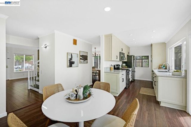 8135 Merion Dr, Newark, CA 94560