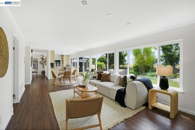 8135 Merion Dr, Newark, CA 94560