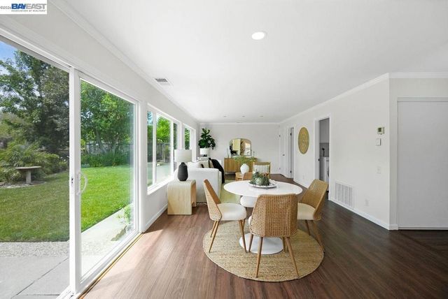 8135 Merion Dr, Newark, CA 94560