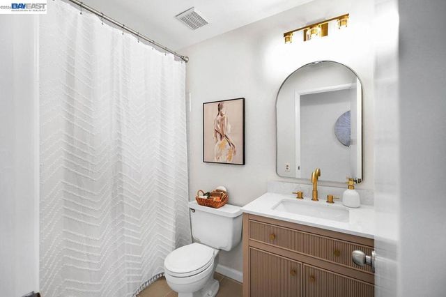 8135 Merion Dr, Newark, CA 94560