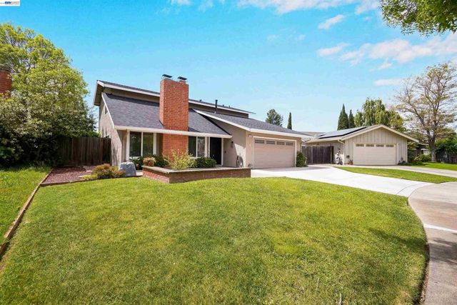 8135 Merion Dr, Newark, CA 94560