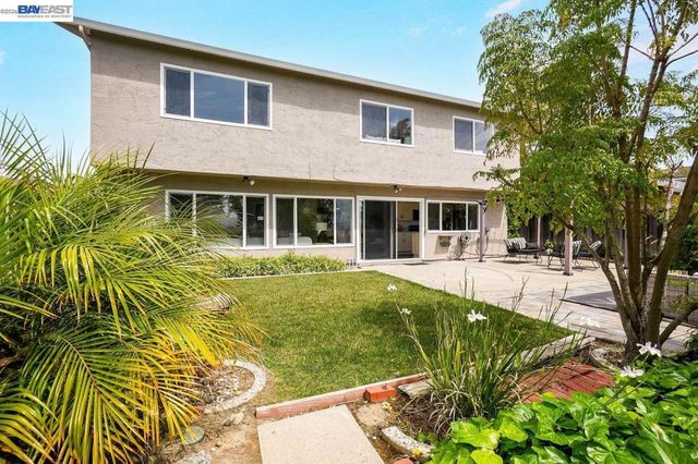 8135 Merion Dr, Newark, CA 94560