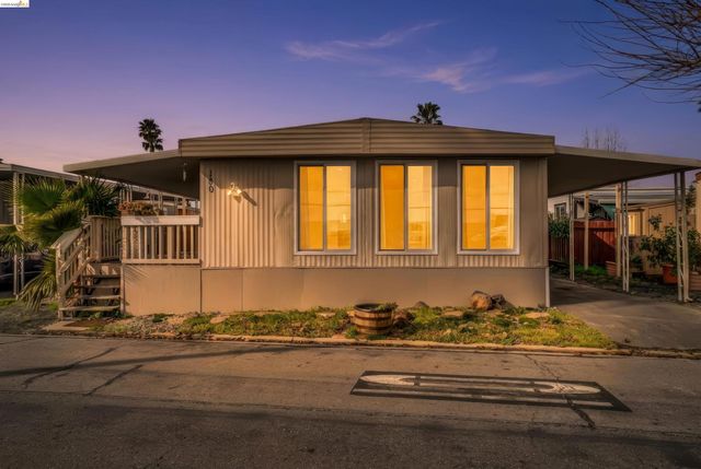 180 Algiers Circle, Pacheco, CA 94553