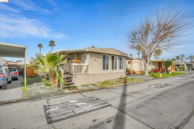 180 Algiers Circle, Pacheco, CA 94553