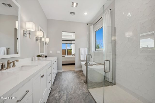 42134 N Tiger Way, San Tan Valley, AZ 85140