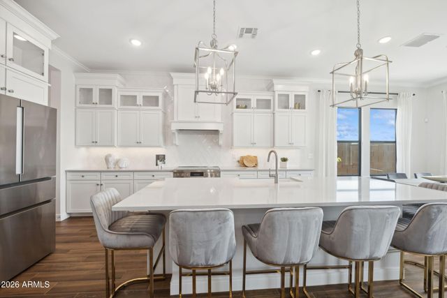 42134 N Tiger Way, San Tan Valley, AZ 85140