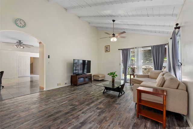 1069 Lunalilo Home Road, Honolulu, HI 96825