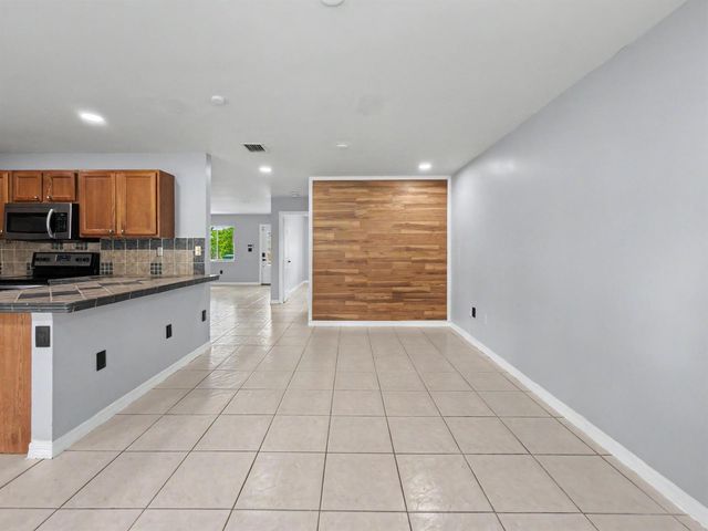 13435 SW 257th Terrace, Homestead, FL 33032
