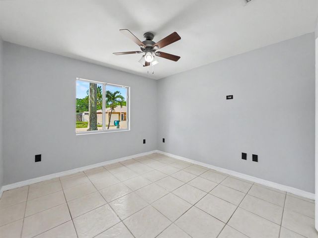 13435 SW 257th Terrace, Homestead, FL 33032