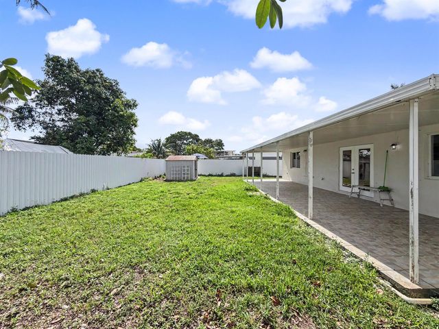 13435 SW 257th Terrace, Homestead, FL 33032