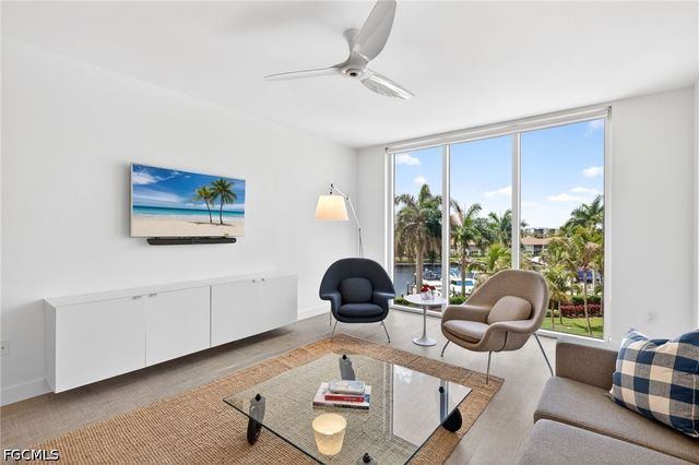 3414 Hancock Bridge PKWY 406, North Fort Myers, FL 33903