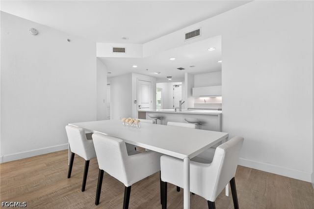 3414 Hancock Bridge PKWY 406, North Fort Myers, FL 33903