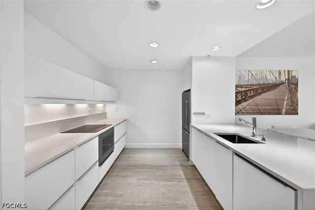 3414 Hancock Bridge PKWY 406, North Fort Myers, FL 33903