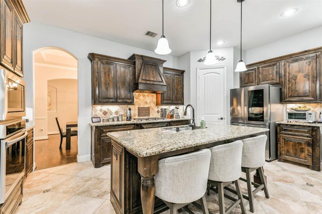 2972 Holbrook Valley Lane, League City, TX 77573