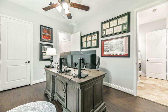 2972 Holbrook Valley Lane, League City, TX 77573