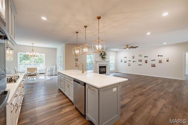 1804 Springbrook Drive, Barnhart, MO 63012