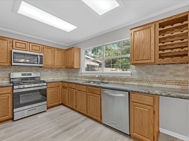4241 Mountain Peak Way, Houston, TX 77345