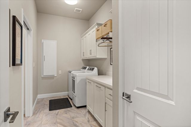 122 King Arthur Court, Glen Rose, TX 76043