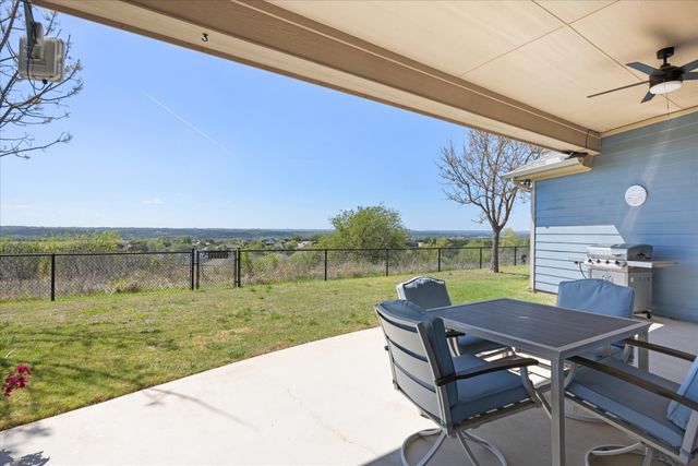 122 King Arthur Court, Glen Rose, TX 76043