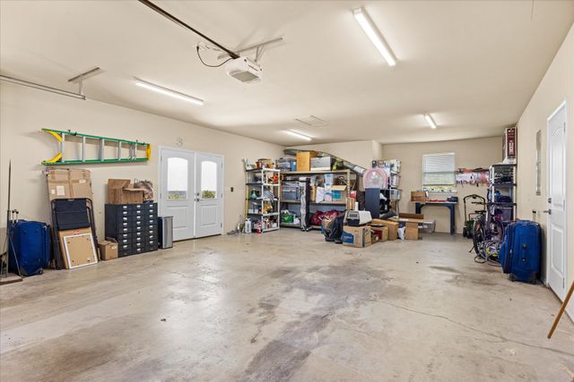 122 King Arthur Court, Glen Rose, TX 76043