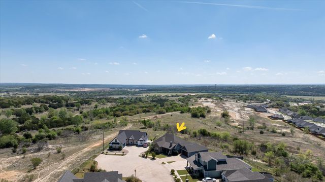 122 King Arthur Court, Glen Rose, TX 76043