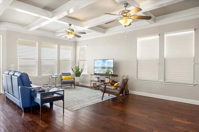 122 King Arthur Court, Glen Rose, TX 76043