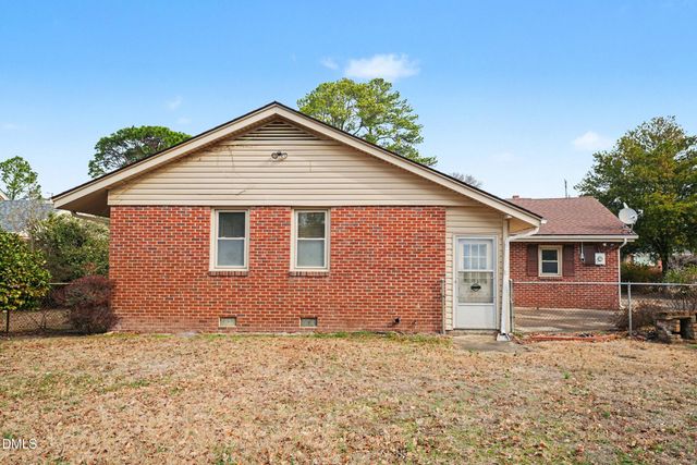 1802 E Pine Street, Goldsboro, NC 27530