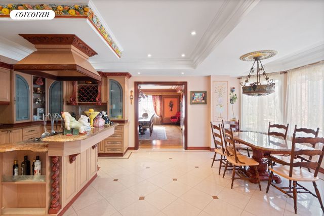 84-01 MIDLAND Parkway, New York City, NY 11432