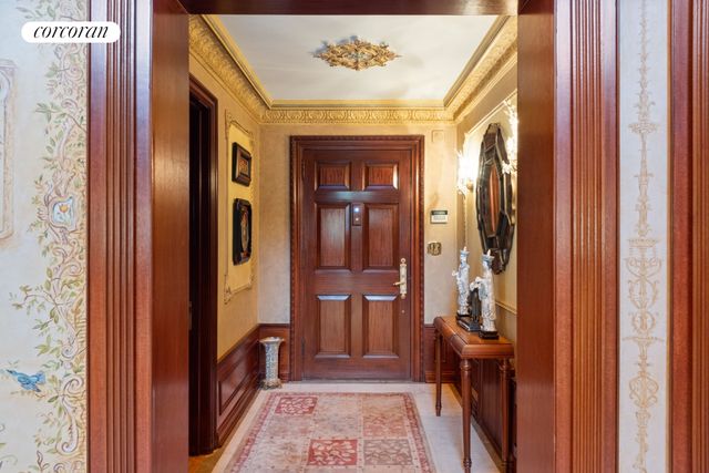 84-01 MIDLAND Parkway, New York City, NY 11432