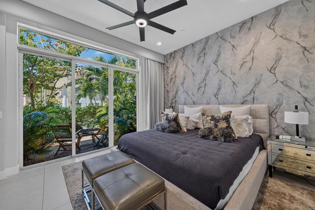 3224 NE 4th Street, Pompano Beach, FL 33062