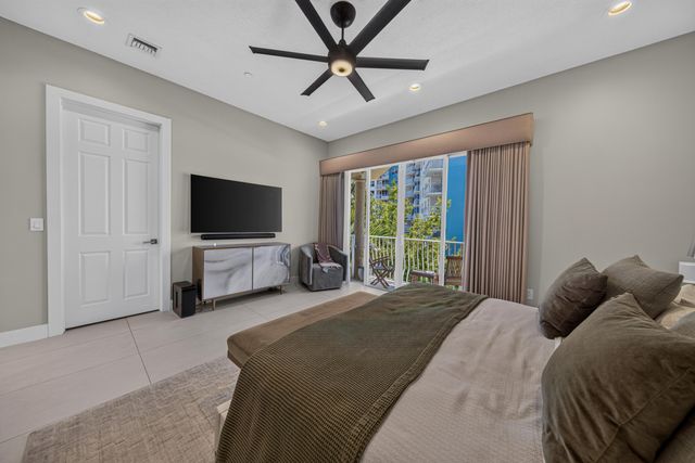 3224 NE 4th Street, Pompano Beach, FL 33062