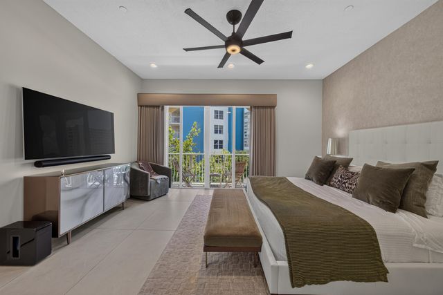 3224 NE 4th Street, Pompano Beach, FL 33062