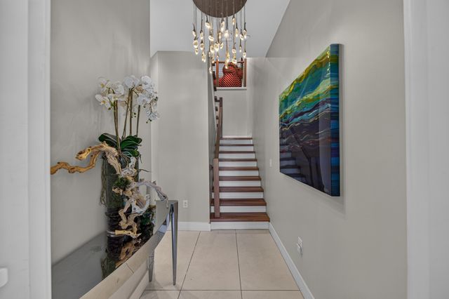 3224 NE 4th Street, Pompano Beach, FL 33062