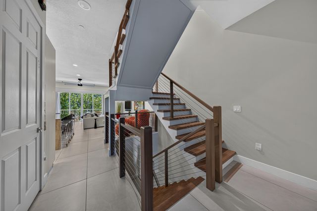 3224 NE 4th Street, Pompano Beach, FL 33062