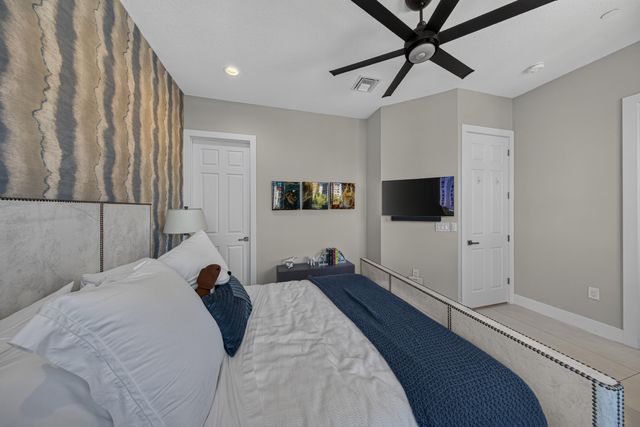 3224 NE 4th Street, Pompano Beach, FL 33062