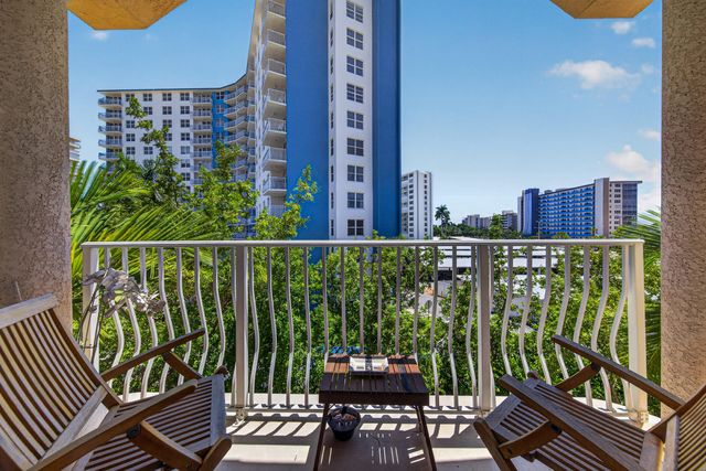 3224 NE 4th Street, Pompano Beach, FL 33062