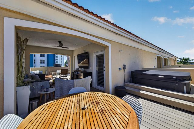 3224 NE 4th Street, Pompano Beach, FL 33062