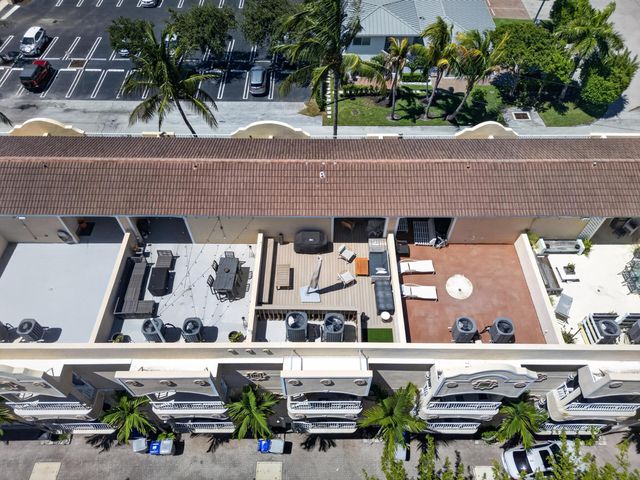 3224 NE 4th Street, Pompano Beach, FL 33062
