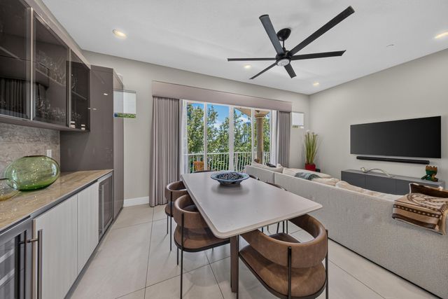 3224 NE 4th Street, Pompano Beach, FL 33062