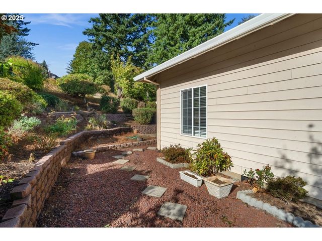 12495 Se CREST Way, Happy Valley, OR 97086