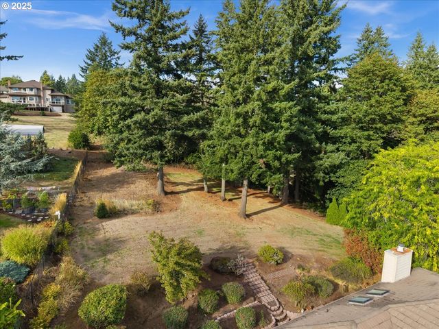 12495 Se CREST Way, Happy Valley, OR 97086