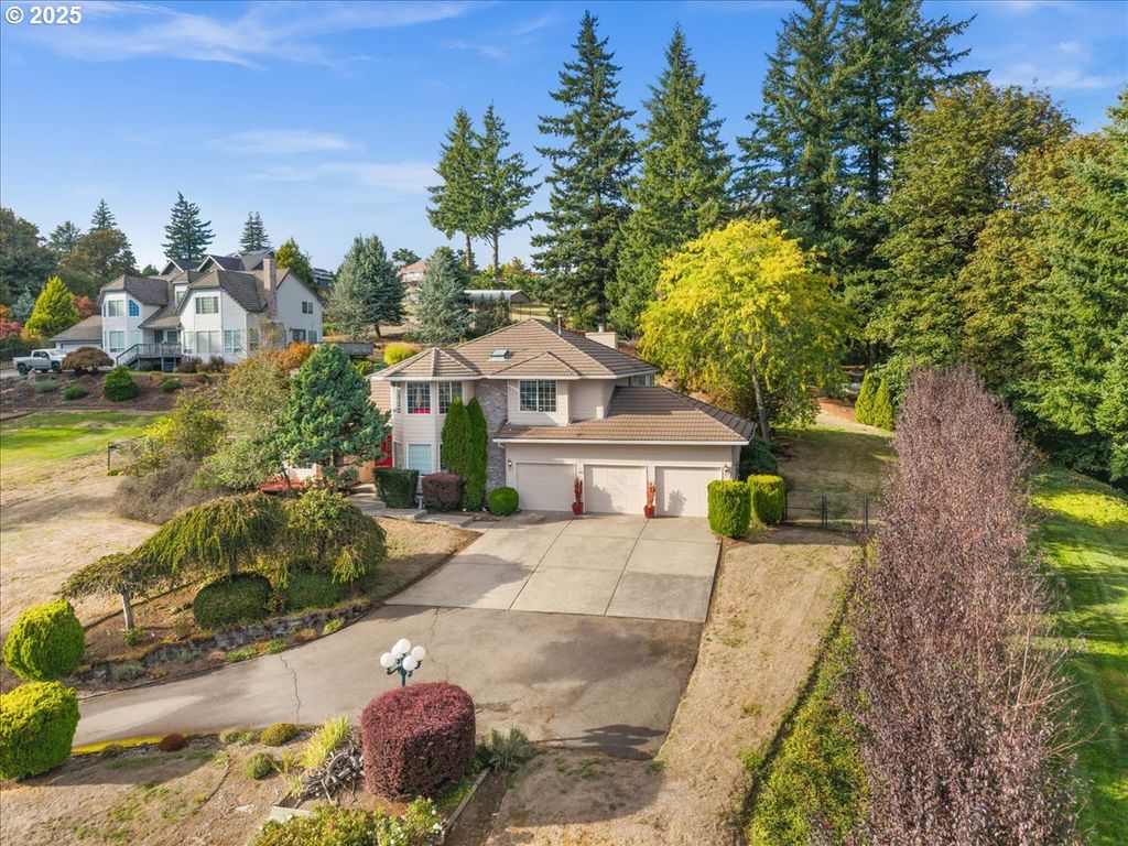 12495 Se CREST Way, Happy Valley, OR 97086