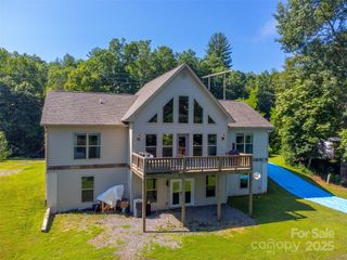 266 Egret Lane, Sylva, NC 28779