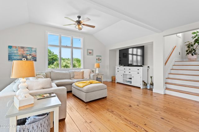 202 Live Oak Drive, Wrightsville Beach, NC 28480