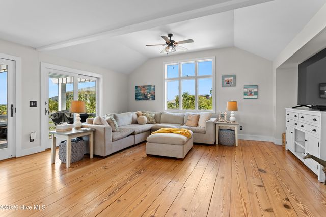 202 Live Oak Drive, Wrightsville Beach, NC 28480